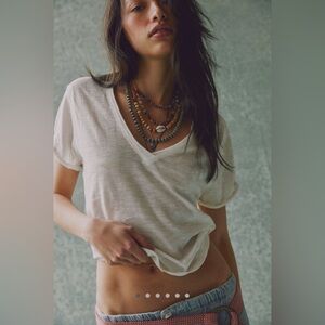 Free People We The Free Take 2 Tee 🌾 Ivory 🌾 Size XS 🌾 Sold Out